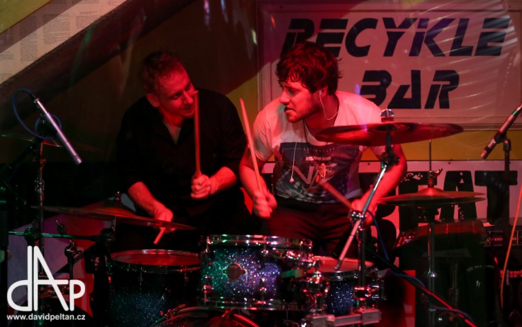 Lolu v Recyklu vystřídá Hudba Praha Band