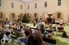 Festiválek Divadlo v zahradě měl svou premiéru. Úspěšně ho zakončovala Kapota