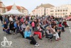 Kamil Střihavka a další roztančili náměstí. Na hendikepované se vybralo skoro sto tisíc 