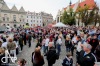 Kamil Střihavka a další roztančili náměstí. Na hendikepované se vybralo skoro sto tisíc 