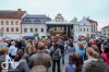 Kamil Střihavka a další roztančili náměstí. Na hendikepované se vybralo skoro sto tisíc 