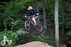 Bikepark postavili nadšenci na skládce, nyní ho prověřily závody. Létalo se o sto šest