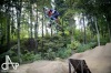 Bikepark postavili nadšenci na skládce, nyní ho prověřily závody. Létalo se o sto šest