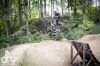 Bikepark postavili nadšenci na skládce, nyní ho prověřily závody. Létalo se o sto šest