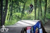 Bikepark postavili nadšenci na skládce, nyní ho prověřily závody. Létalo se o sto šest