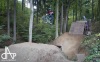 Bikepark postavili nadšenci na skládce, nyní ho prověřily závody. Létalo se o sto šest