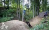 Bikepark postavili nadšenci na skládce, nyní ho prověřily závody. Létalo se o sto šest