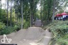 Bikepark postavili nadšenci na skládce, nyní ho prověřily závody. Létalo se o sto šest