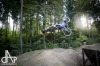 Bikepark postavili nadšenci na skládce, nyní ho prověřily závody. Létalo se o sto šest