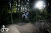Bikepark postavili nadšenci na skládce, nyní ho prověřily závody. Létalo se o sto šest