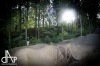 Bikepark postavili nadšenci na skládce, nyní ho prověřily závody. Létalo se o sto šest