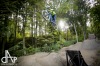 Bikepark postavili nadšenci na skládce, nyní ho prověřily závody. Létalo se o sto šest