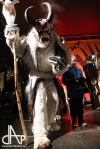 Mezi táborské čerty vtrhli Krampusové. Mikuláš však dětem naděloval