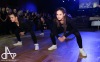 Kočičky z veřejné správy tančily na pódiu