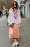 Plisované sukně: Zahoďte džíny a buďte na jaře elegantní!