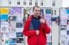 Na náměstí lidé zkoušeli stav beztíže i surf