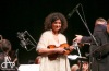 Iva Bittová s Jihočeskou filharmonií excelovala. Táborské publikum jí vestoje zazpívalo 