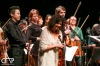 Iva Bittová s Jihočeskou filharmonií excelovala. Táborské publikum jí vestoje zazpívalo 
