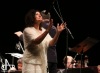Iva Bittová s Jihočeskou filharmonií excelovala. Táborské publikum jí vestoje zazpívalo 