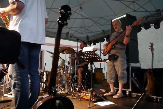 Koncert Roberta Křesťana v Milevsku spláchl déšť. Náhradní termín je v srpnu