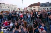 Mucha přilákala ke Stánku dav lidí. Těšit se můžete na Smrtislava,  Znouzi i Jardu Svobodu