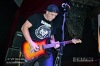 Houba přišla o zpěváka, i tak to byla ve Fabrice skvělá party. Punk vystřídá metal  