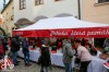 Na vánočních trzích v Táboře bylo plno, polévkoví fajnšmekři pomáhali pejskům