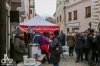Na vánočních trzích v Táboře bylo plno, polévkoví fajnšmekři pomáhali pejskům
