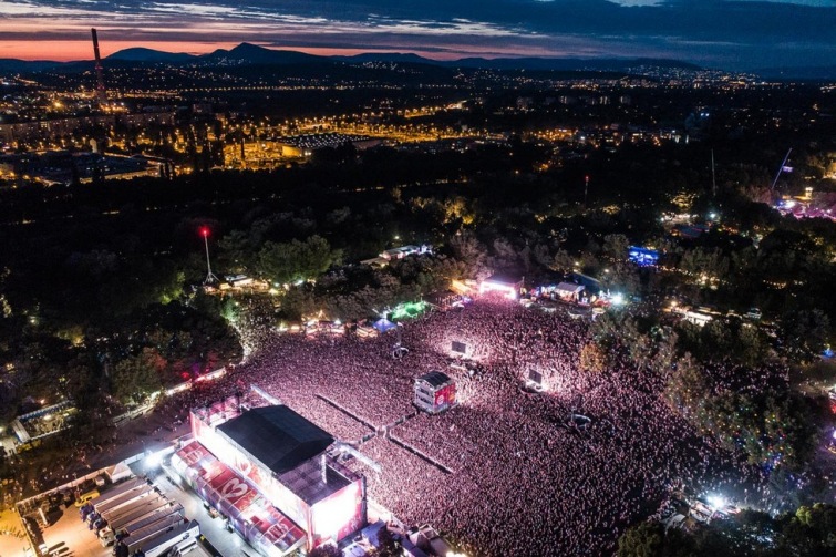 Začíná Sziget festival, jeden z největších festivalů v Evropě