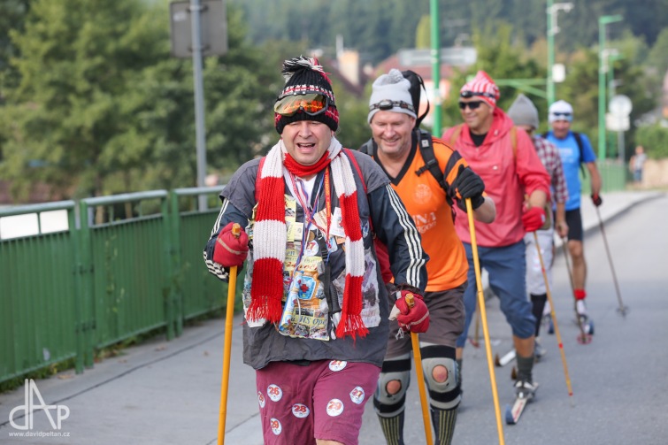 Hop, hop, hop! Planou nad Lužnicí se prohnala horská služba na běžkách