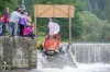 Kuriózní plavidla vyjela na Vltavu počtyřicáté sedmé. Zadařilo se mušketýrům