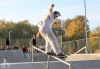 Na skateboardu se proháněl vodník, klaun i žralok 