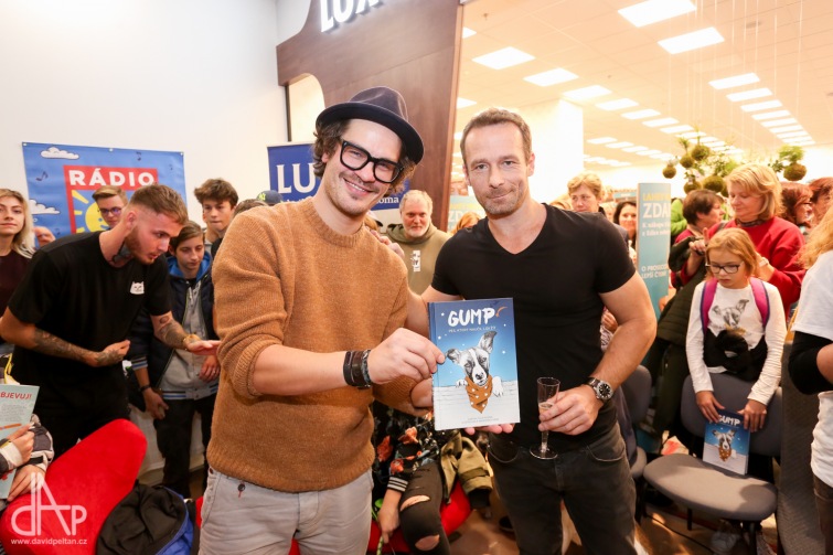 David Kraus pokřtil v Táboře Gumpa. Psa, který naučil lidi žít