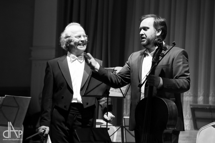 Festival Klasici v Táboře zakončil Václav Hudeček s Petrem Nouzovským