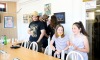 Třináct žen a čtyři chlapi vystavují v Plané obrazy s tématem Tábora