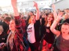 Vykřičené hlasivky a stage diving. Vypsaná fixa zahájila léto před klubem Garage