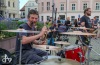 Pořádné pogo se Znouzecností a Němou výčitkou. Náměstí zpívalo známé písně 