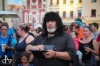 Pořádné pogo se Znouzecností a Němou výčitkou. Náměstí zpívalo známé písně 