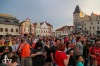 Pořádné pogo se Znouzecností a Němou výčitkou. Náměstí zpívalo známé písně 