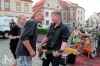 Pořádné pogo se Znouzecností a Němou výčitkou. Náměstí zpívalo známé písně 