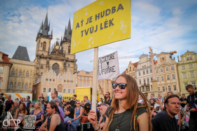 Buďte ministrem kultury, ne strachu! Vyzývali ministra Zaorálka pořadatelé akcí v ČR