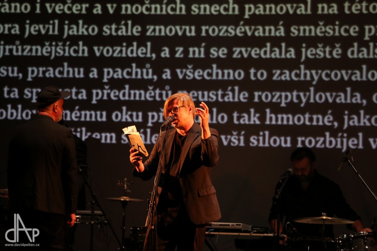 Kafka Band přivezl do táborského Divadla Oskara Nedbala Ameriku