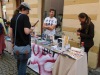 Festival nakladatelů Tabook skončil na ulici. Na pódium se vrátili Sabot