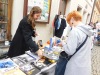 Festival nakladatelů Tabook skončil na ulici. Na pódium se vrátili Sabot