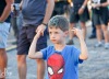 Publikum zpívalo na letní scéně klubu Garage s Peshatou i Visacím zámkem