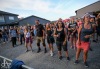 Publikum zpívalo na letní scéně klubu Garage s Peshatou i Visacím zámkem