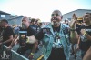 Publikum zpívalo na letní scéně klubu Garage s Peshatou i Visacím zámkem