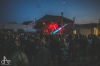 Publikum zpívalo na letní scéně klubu Garage s Peshatou i Visacím zámkem
