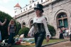 Ze zámku Konopiště se kouřilo. Parní festival zdobily steampunkové kostýmy i krásné stroje