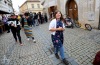 Korzovalo se. Při hudbě, módě, tanci i kulinářských zážitcích